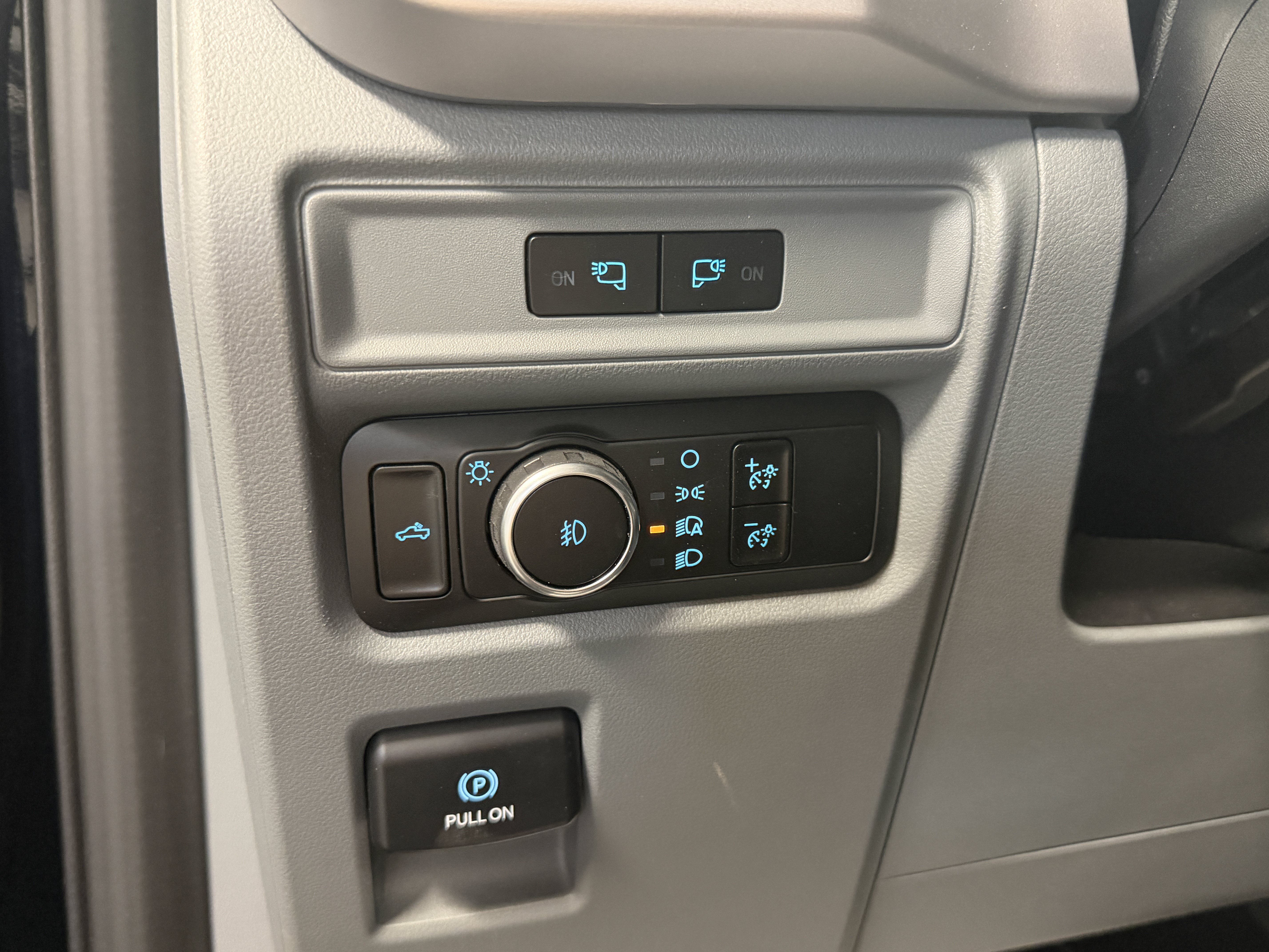 Used 2023 Ford F150 XLT w/ Equipment Group 301A Mid AWD/4WD image 18