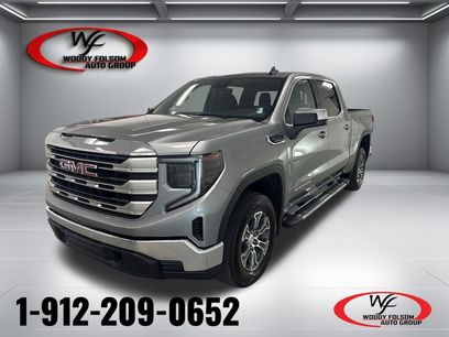 New 2026 GMC Sierra 1500 SLE w/ Preferred Package