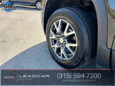 Used 2021 GMC Acadia SLE image 31