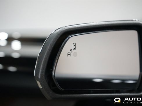 Used 2017 Ford Mustang GT Premium w/ Equipment Group 401A image 12