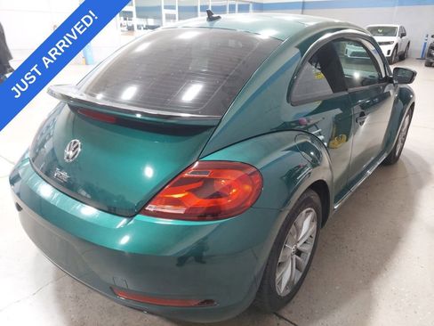Used 2017 Volkswagen Beetle 1.8T Classic image 3