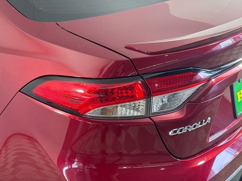 Used 2024 Toyota Corolla SE FWD image 36