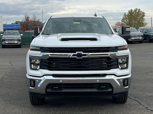 New 2026 Chevrolet Silverado 2500 LT w/ All Star Edition AWD/4WD image 2