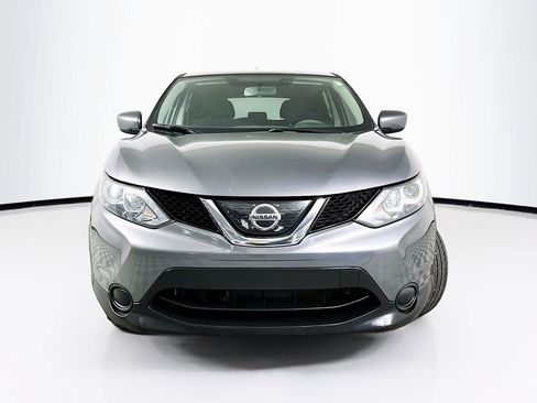 Used 2019 Nissan Rogue Sport S FWD image 5