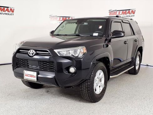 Used 2020 Toyota 4Runner SR5 image 4