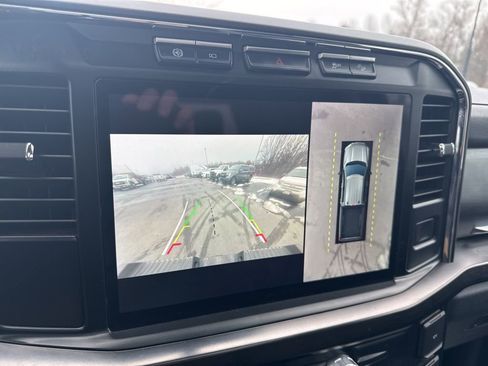 Used 2023 Ford F450 Lariat w/ FX4 Off-Road Package image 18