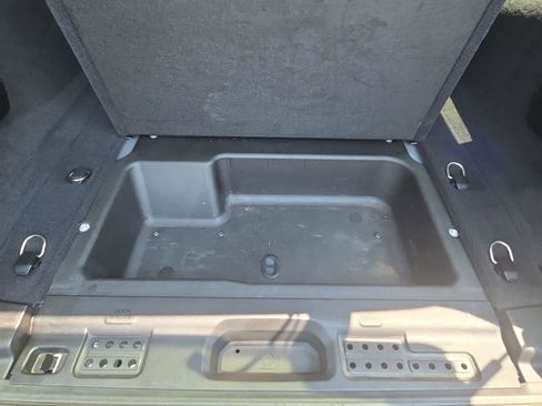 Used 2019 Jeep Wrangler Unlimited Sport S image 33