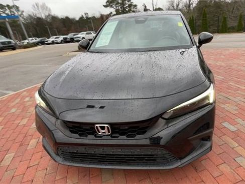 Used 2022 Honda Civic Sport image 4