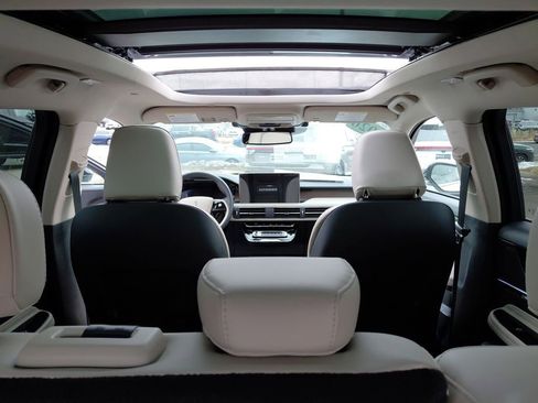 New 2026 Lincoln Corsair Grand Touring image 31