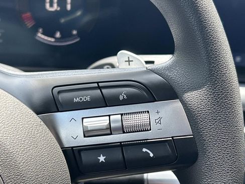 Certified 2025 Hyundai Sonata SEL AWD/4WD image 27