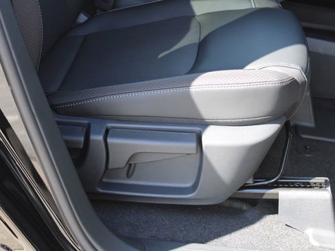 New 2026 Nissan Pathfinder SL AWD/4WD image 15