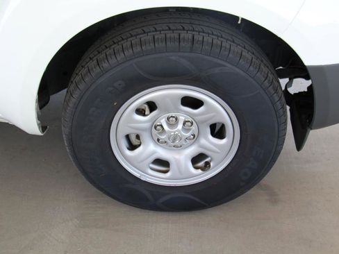 Used 2020 Nissan Frontier S w/ S Utility Package RWD image 23