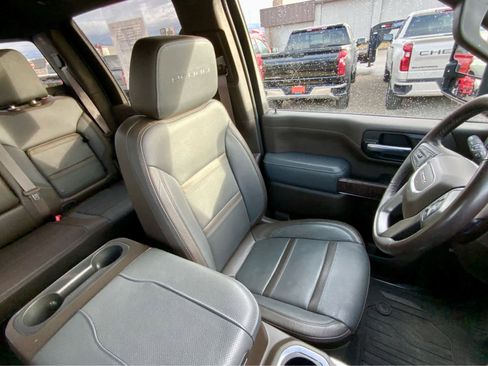 Used 2023 GMC Sierra 3500 Denali w/ Denali Ultimate Package image 29