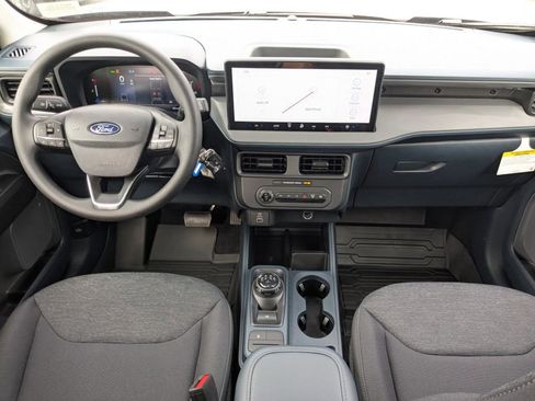 New 2025 Ford Maverick XL image 15