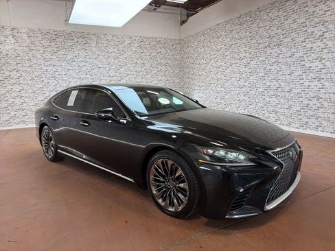 Used 2020 Lexus LS 500 w/ Accessory Package (Z2) RWD image 1