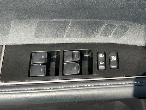 Used 2018 Lexus ES 350 w/ Navigation System Package image 13