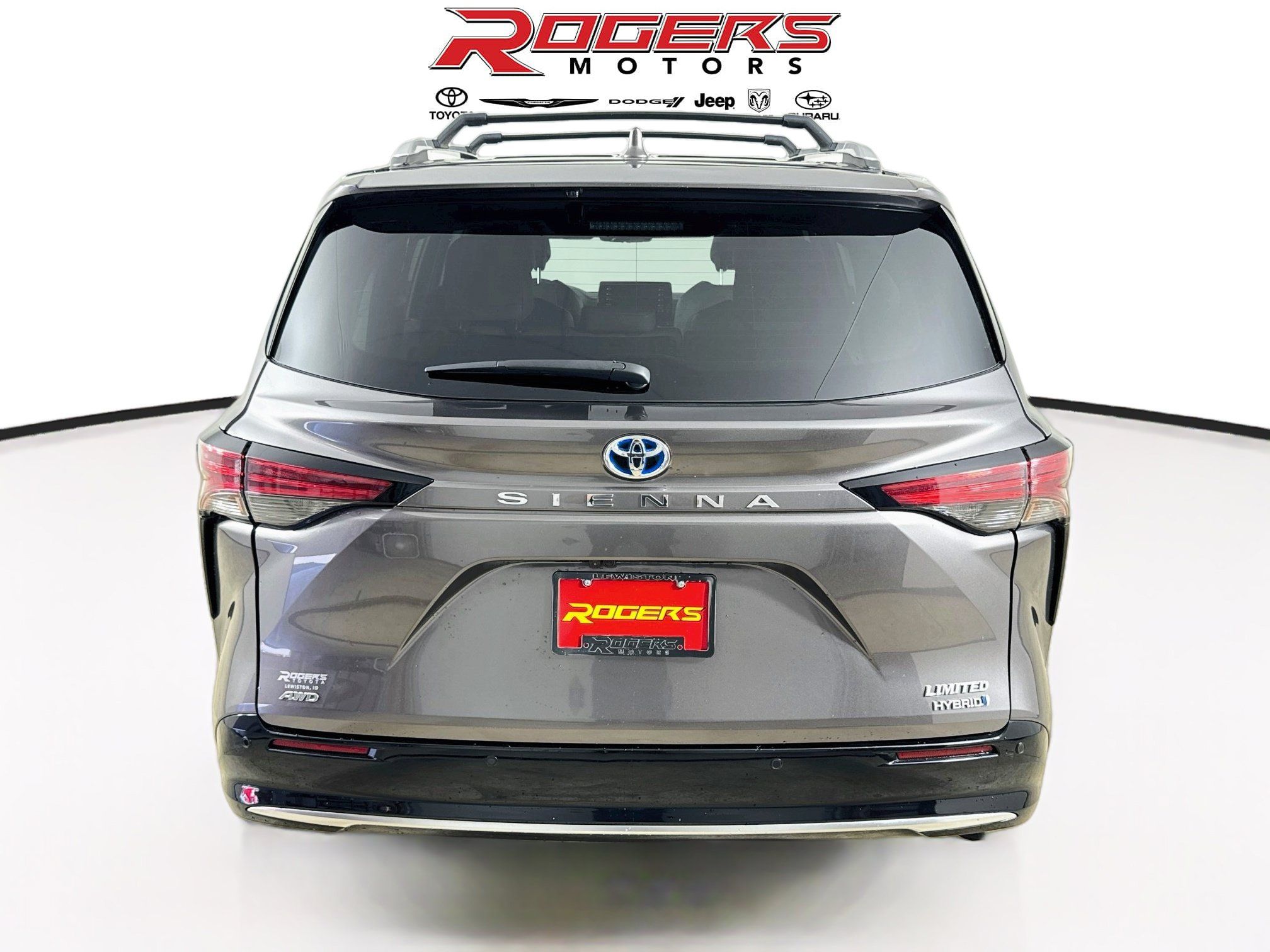 Certified 2023 Toyota Sienna Limited AWD/4WD image 12