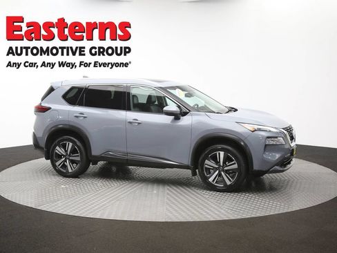 Used 2023 Nissan Rogue SL AWD/4WD image 48