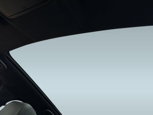 Used 2019 Land Rover Discovery Sport image 16