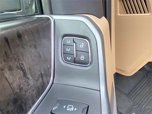 Used 2024 Ford F250 Lariat w/ Lariat Ultimate Package image 54