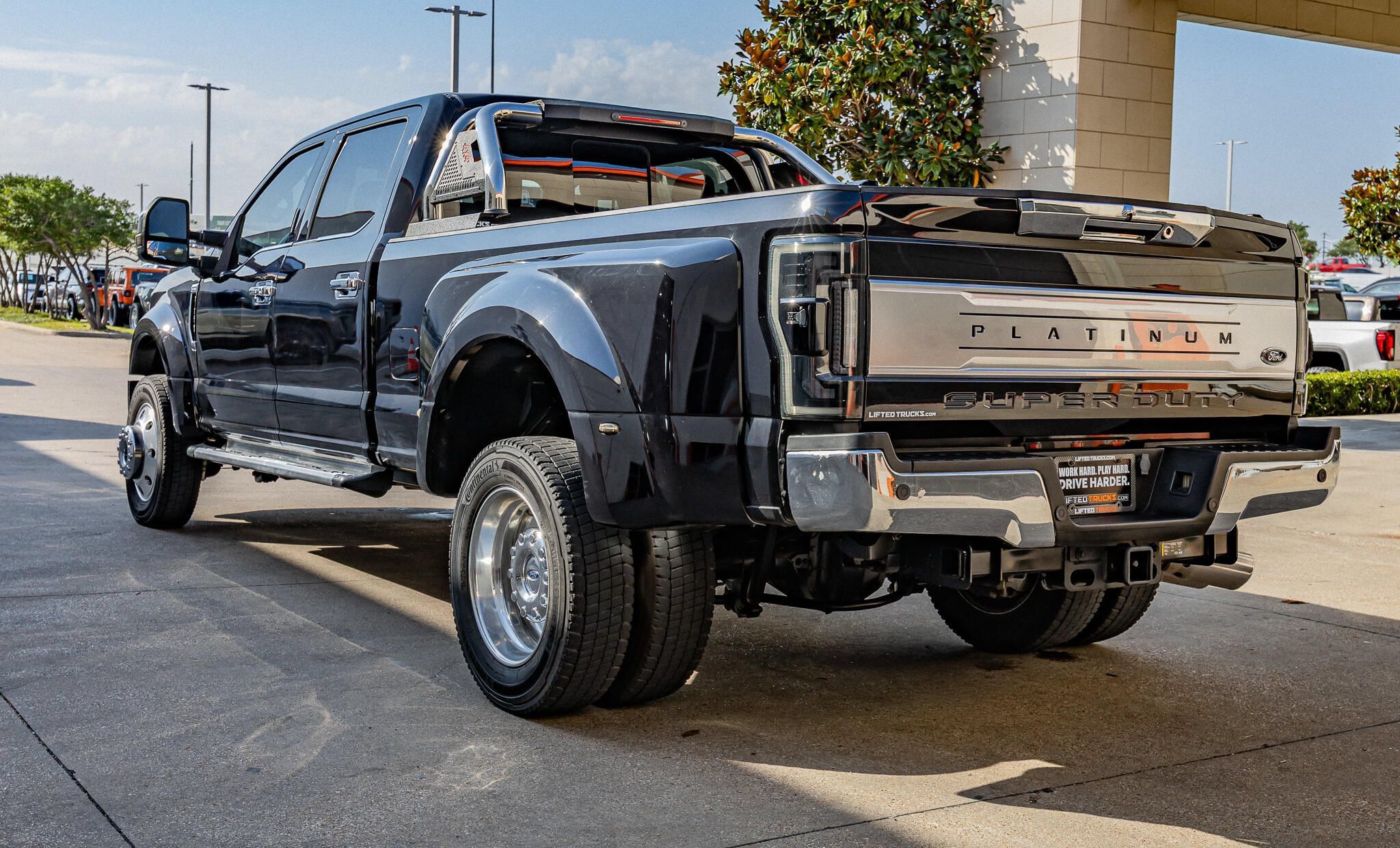 Used 2019 Ford F450 Platinum w/ Platinum Ultimate Package AWD/4WD image 47