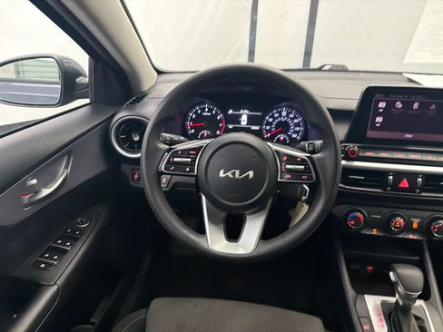 Used 2024 Kia Forte LXS FWD image 21