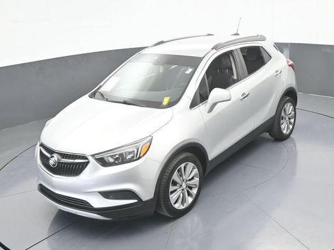 Used 2020 Buick Encore Preferred image 44