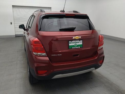 Used 2022 Chevrolet Trax LT w/ Driver Confidence Package AWD/4WD image 6