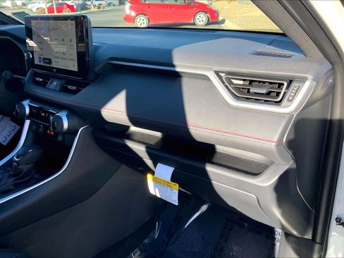 Used 2025 Toyota RAV4 XSE image 15