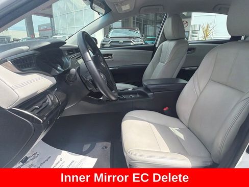 Used 2015 Toyota Avalon XLE FWD image 11