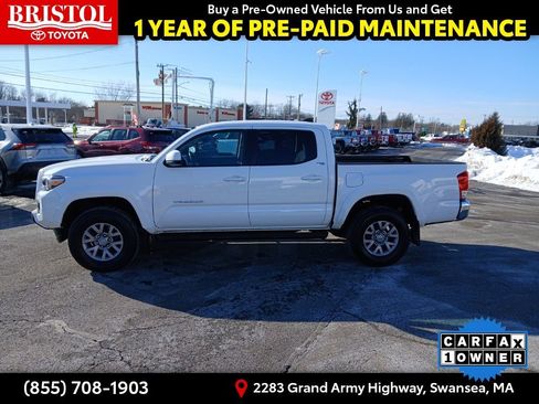 Used 2016 Toyota Tacoma SR5 image 4
