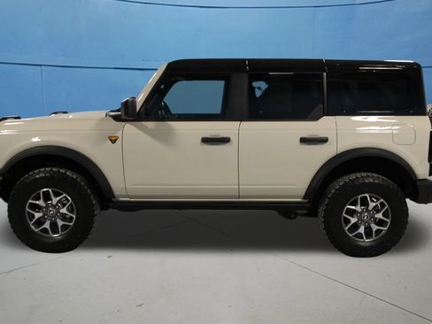 Used 2025 Ford Bronco Badlands AWD/4WD image 28