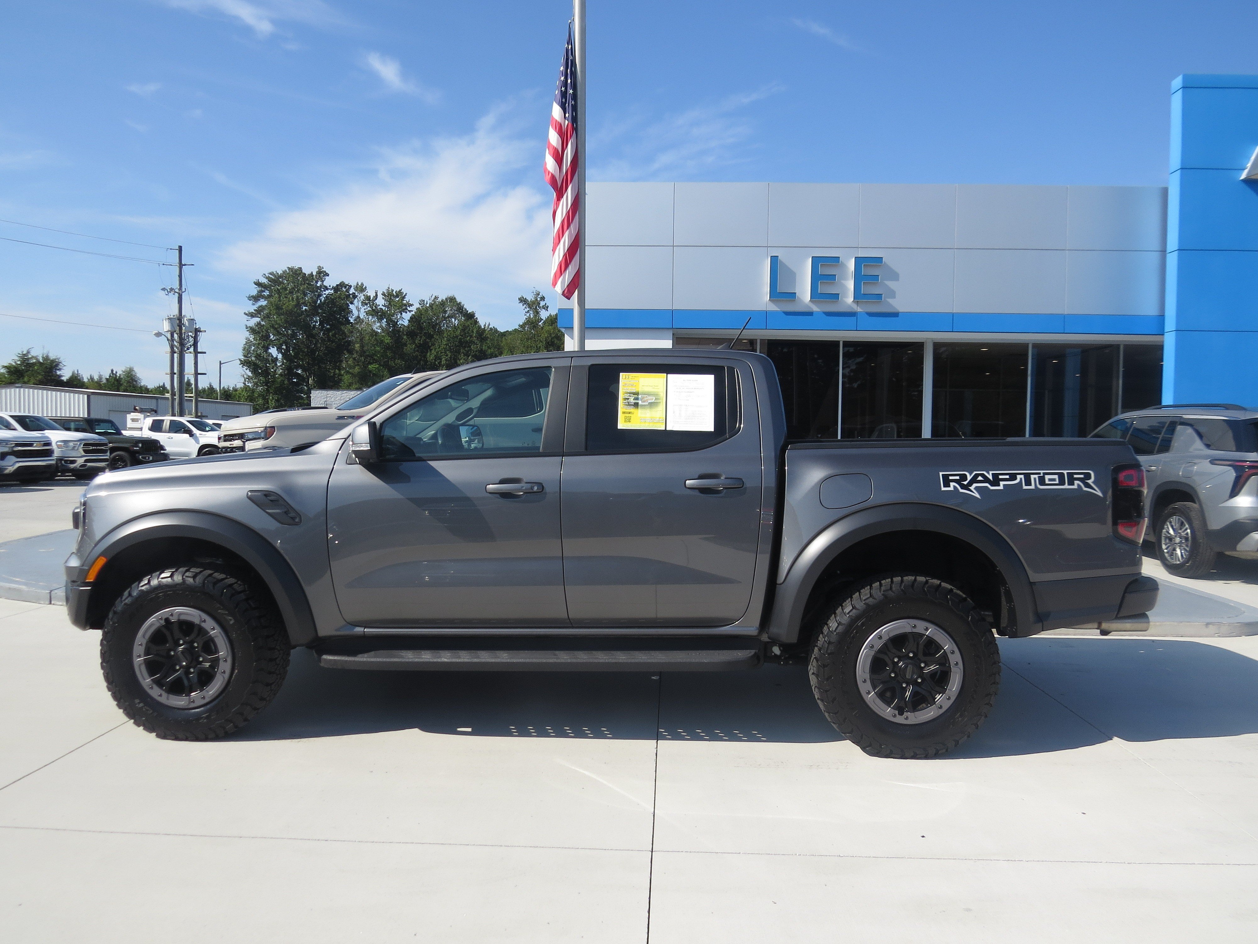 Used 2025 Ford Ranger Raptor AWD/4WD image 8