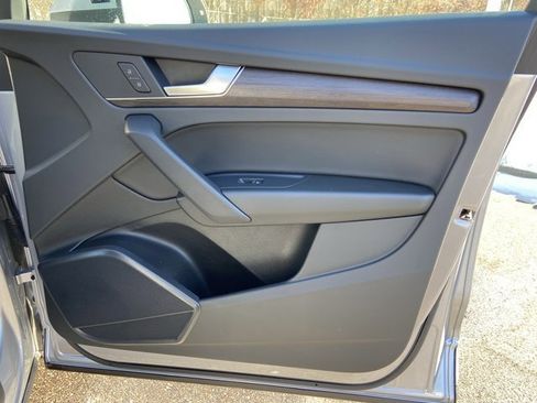 Certified 2022 Audi Q5 2.0T Premium w/ Convenience Package image 26