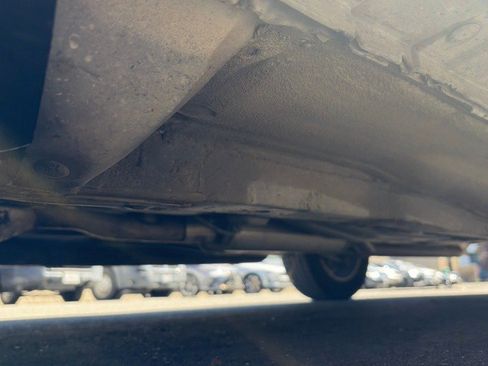 Used 2000 Lexus ES 330 FWD image 13