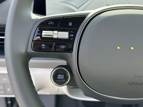 New 2025 Hyundai Ioniq 6 SEL image 6