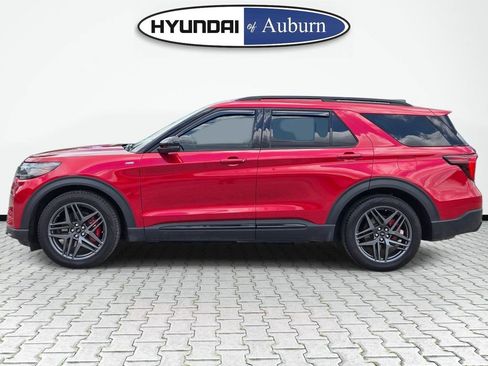 Used 2025 Ford Explorer ST-Line w/ Premium Package RWD image 9