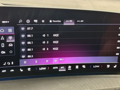 New 2025 Audi SQ5 Premium Plus image 17