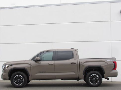 Certified 2026 Toyota Tundra SR5 w/ TRD Off-Road Package AWD/4WD image 4