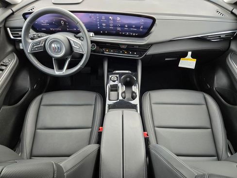 Used 2025 Buick Envision Preferred image 12