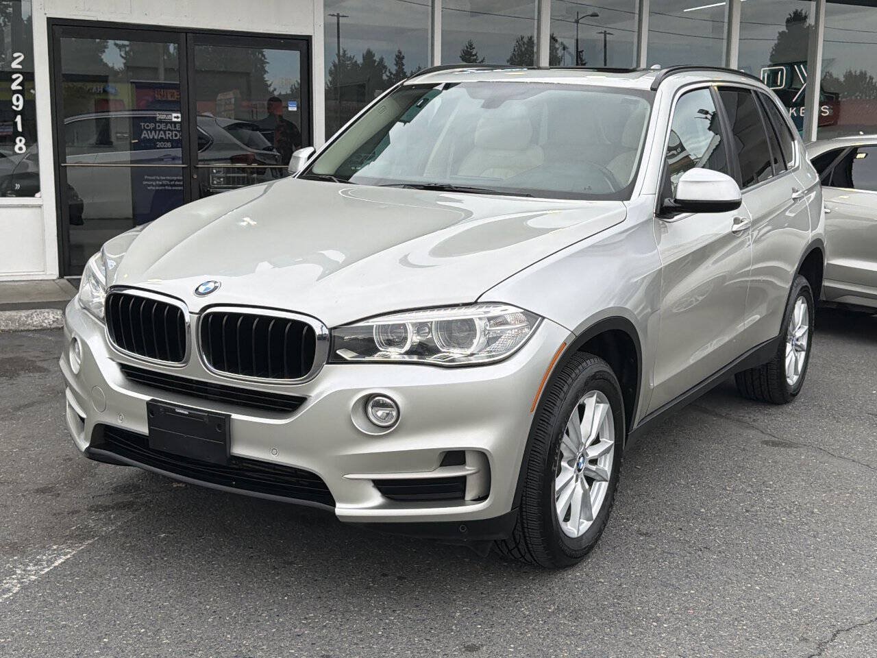 Used 2015 BMW X5 xDrive35i AWD/4WD image 1