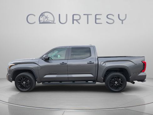 Used 2024 Toyota Tundra Limited AWD/4WD image 2
