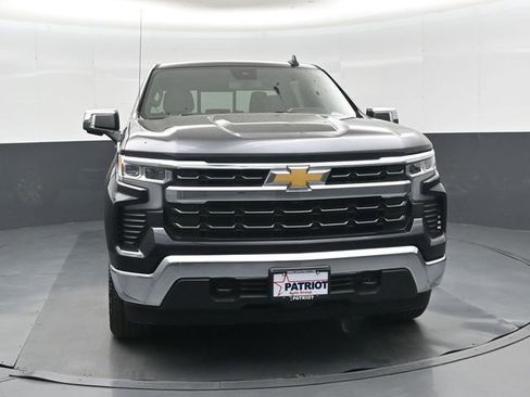 Used 2023 Chevrolet Silverado 1500 LT w/ Max Trailering Package AWD/4WD image 9