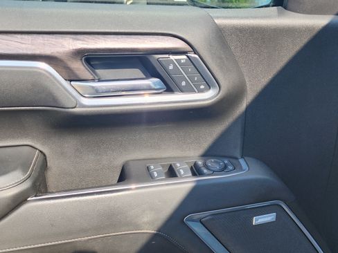 Used 2025 Chevrolet Silverado 1500 LTZ w/ Z71 Off-Road Package image 11