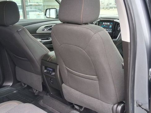Used 2018 Chevrolet Traverse LT image 10