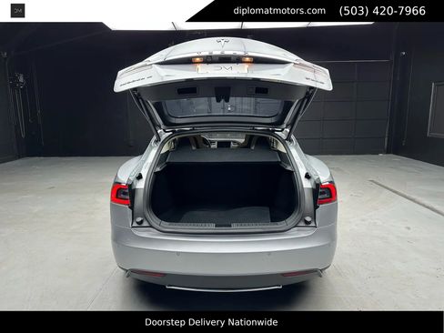 Used 2015 Tesla Model S P85D image 41