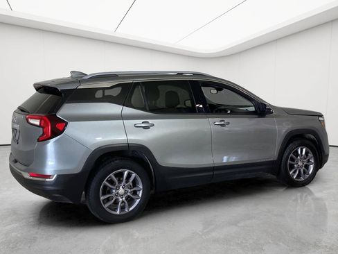 Used 2024 GMC Terrain SLT FWD image 14