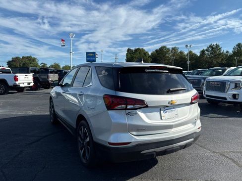 Used 2022 Chevrolet Equinox LT image 5