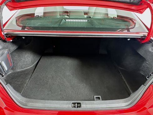 Used 2025 Toyota Camry SE image 29