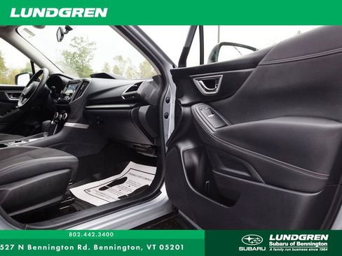 Used 2020 Subaru Forester Premium image 23